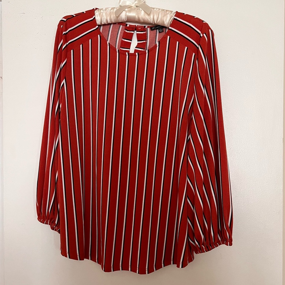 EUC ADRIANNA PAPELL ORANGE STRIPED LONG SLEEVE SHIRT! - Size L